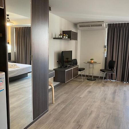 Jomtien Longstay Hotel - Sha Plus Certified Kültér fotó