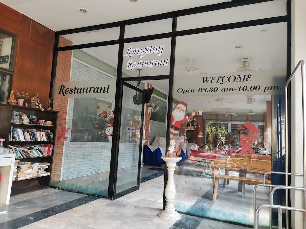 Jomtien Longstay Hotel - Sha Plus Certified Kültér fotó